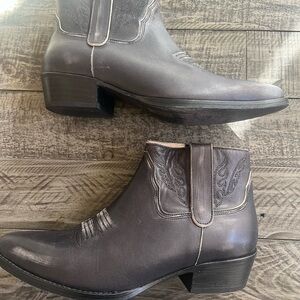 Anine Bing dark gray cowboy bootie EUC size 38